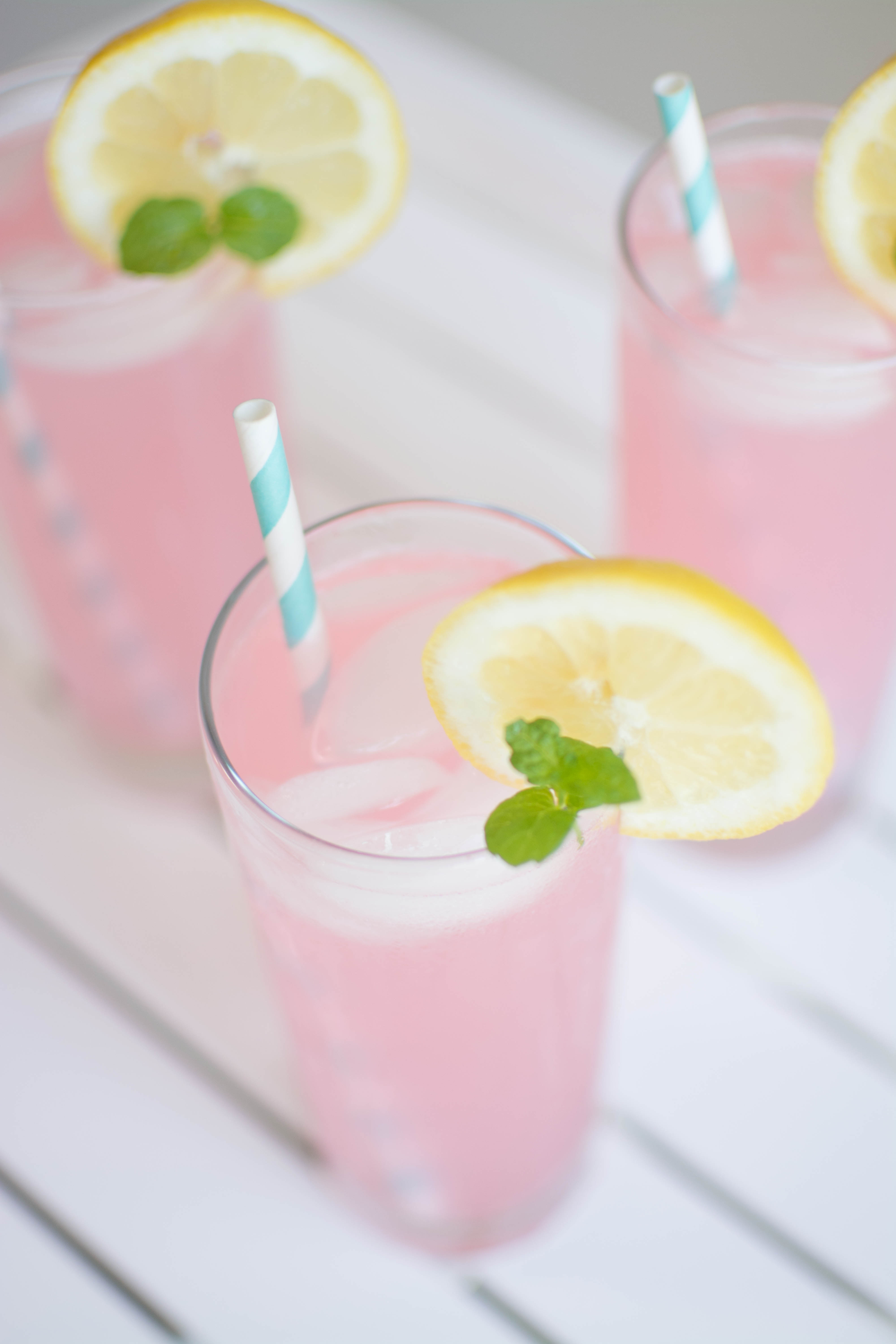 Sparkling Pink Lemonade TWINKLE TWINKLE LITTLE PARTY