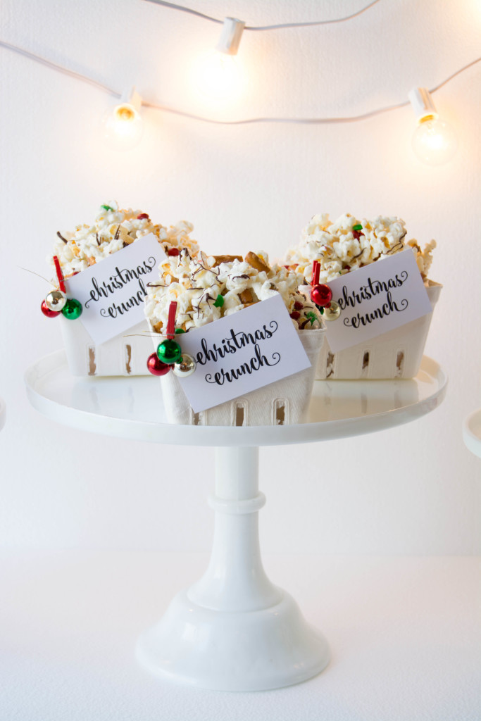 How to set up a Holiday Popcorn Bar This Holiday Season