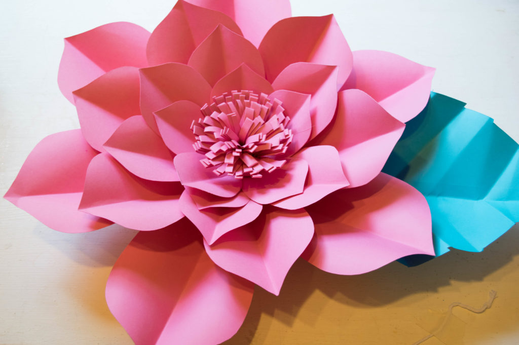 Cake & Craft Workshop: DIY Paper Flowers
