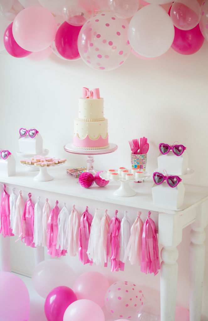 Barbie Themed Balloon Birthday Party Decorations Cake Card Set | Fruugo IT