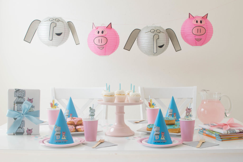 Celebrating 10 Years of Elephant & Piggie Books + a fun Giveaway