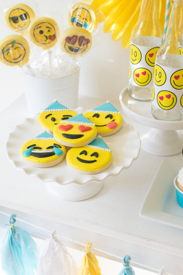 Host a Fabulous Emoji Birthday Party