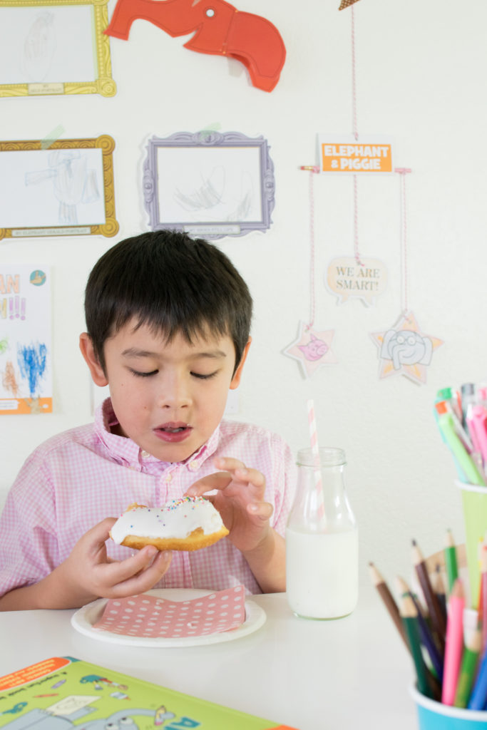 Elephant & Piggie Art Party with Disney Books