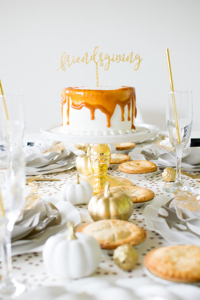 Set up a Friendsgiving Fall Tablescape