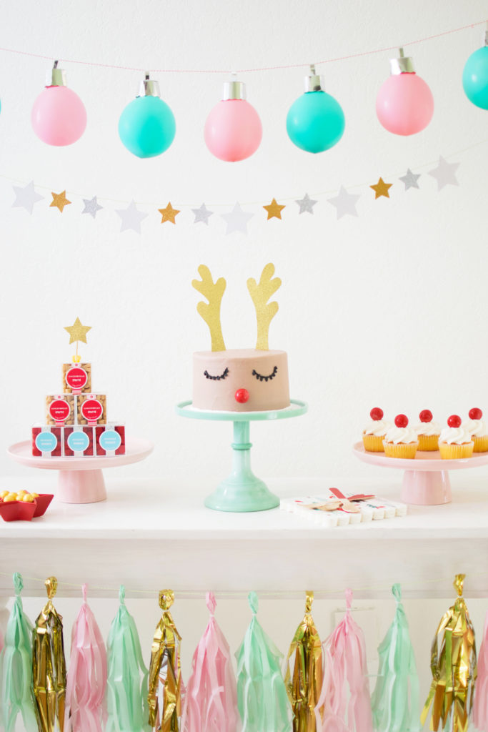 DIY Reindeer Cake Tutorial