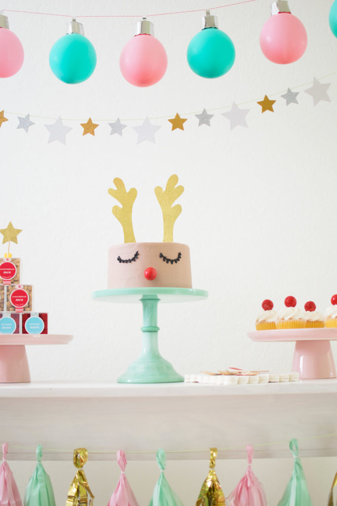 DIY Reindeer Cake Tutorial