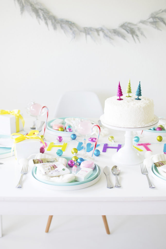 A Modern Holiday Tablescape. Throw a Stocking Stuffer Party.