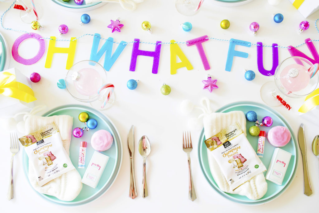 A Modern Holiday Tablescape. Throw a Stocking Stuffer Party.