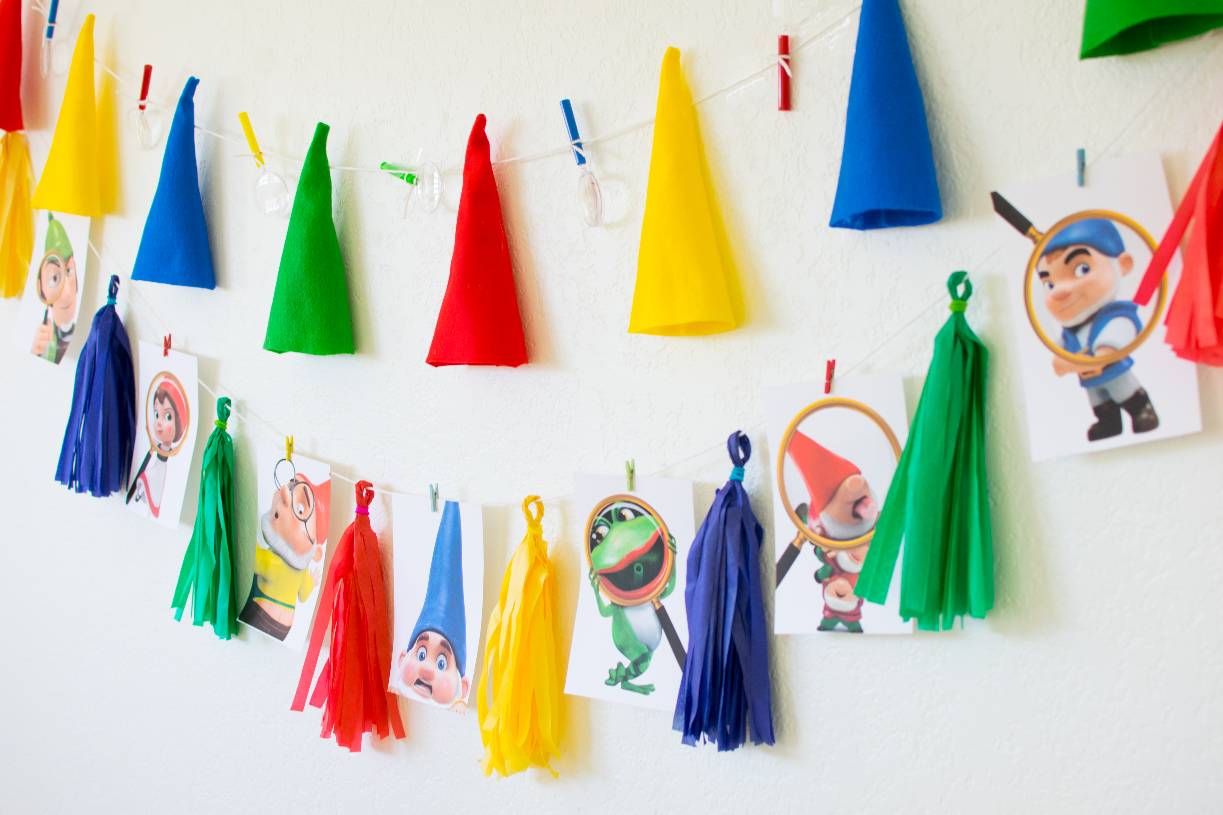 DIY Gnome Hat Garland Tutorial