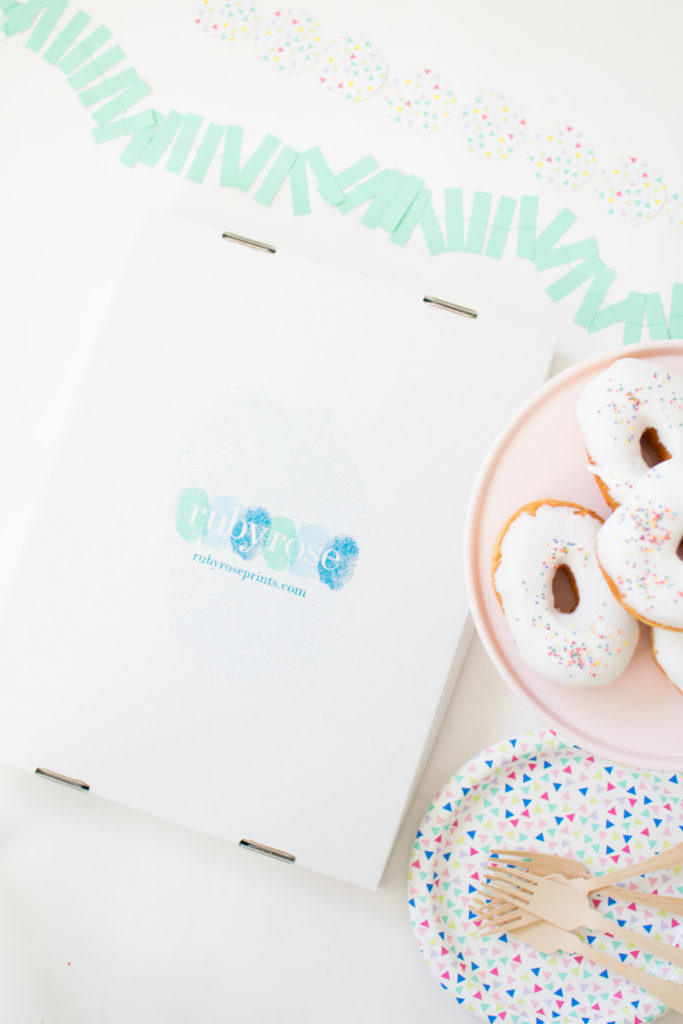 How to host a Kids Fingerprint Art Play date