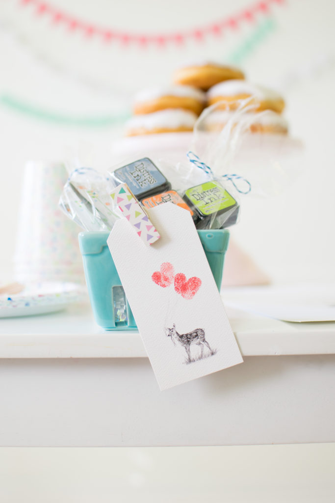 How to host a Kids Fingerprint Art Play date