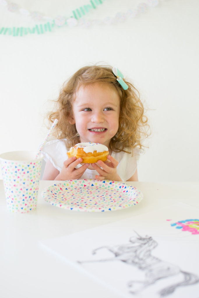 How to host a Kids Fingerprint Art Play date