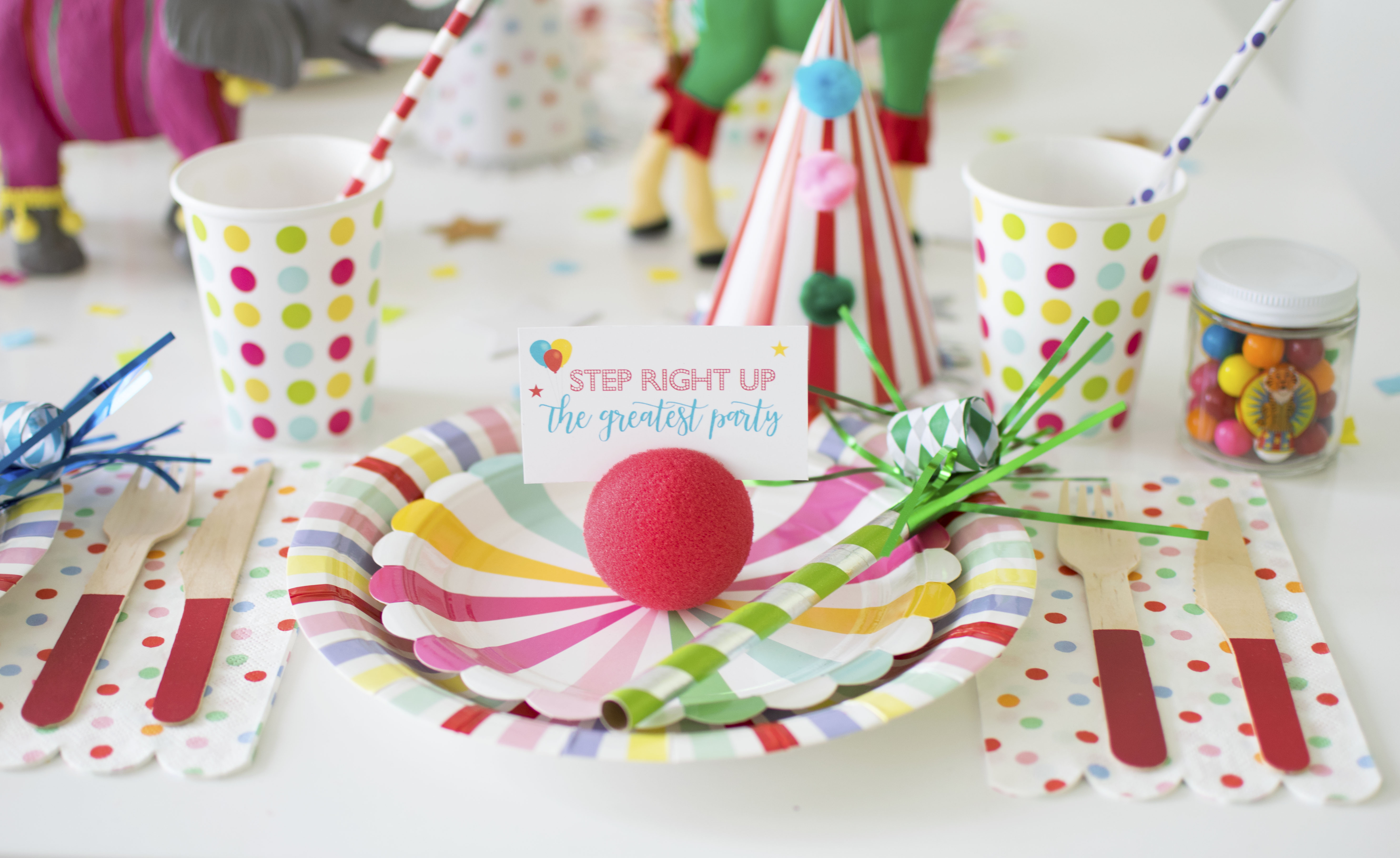 How To Throw a Fantastic Circus Animal Parade Party
