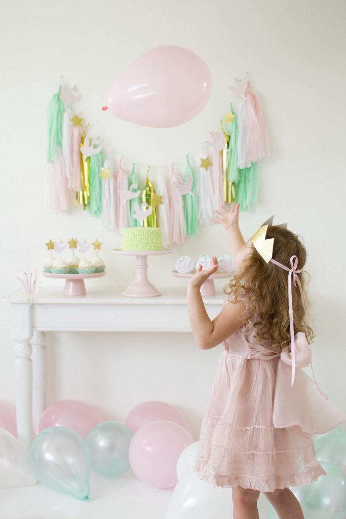 Throw a Sweet Swan Birthday Party
