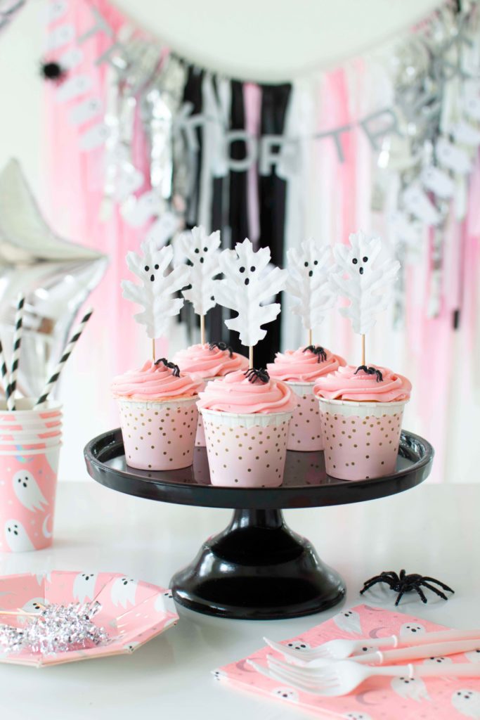 DIY Ghost Fall Leaf Cupcake Toppers