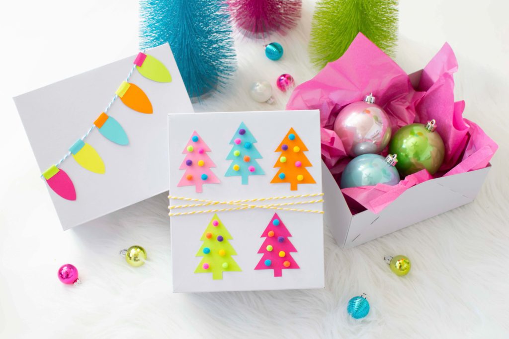 Creative ways to decorate gift boxes for Christmas