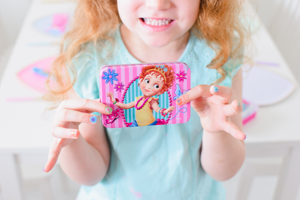 Host an Adorable Fancy Nancy Playdate