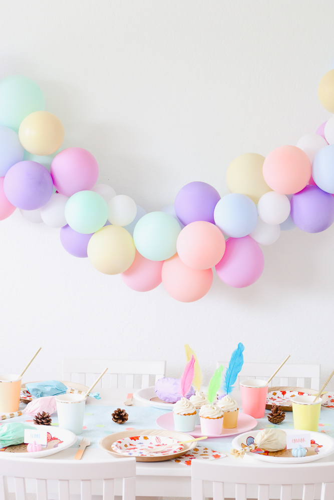 How to set up a Festive Kids Thanksgiving Table