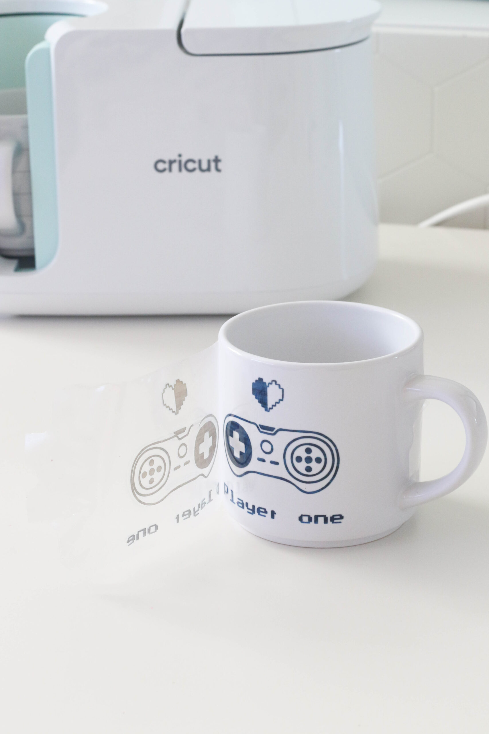 DIY Personalized Kid's Mugs with the Cricut Mug Press {tutorial