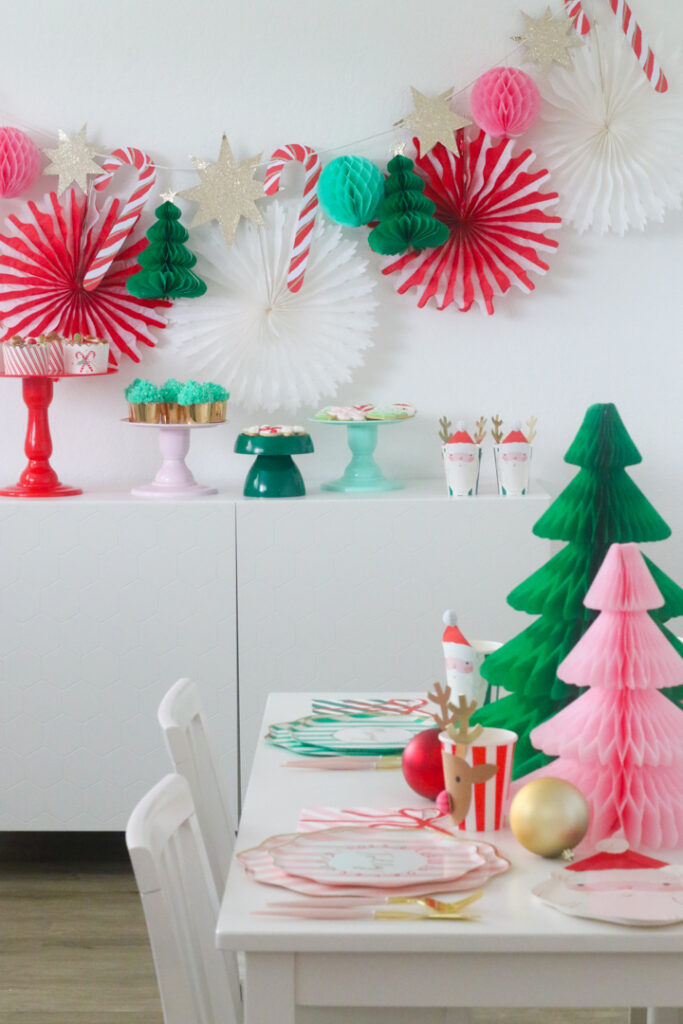 Fun Ways to Incorporate Modular Cake Stands Into Your Next Holiday Party