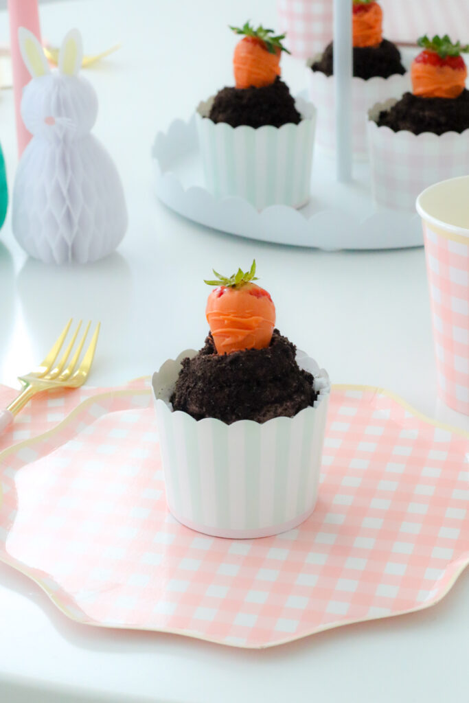 Simple Easter Tablescape Idea