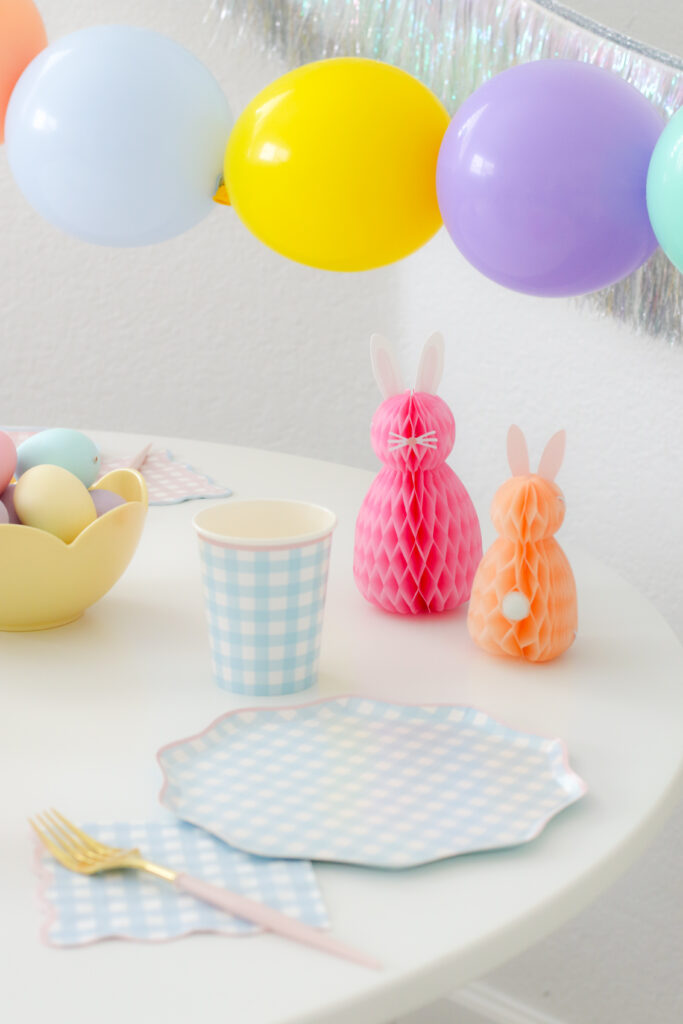 Simple Easter Tablescape Idea