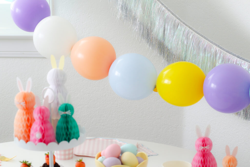 Simple Easter Tablescape Idea